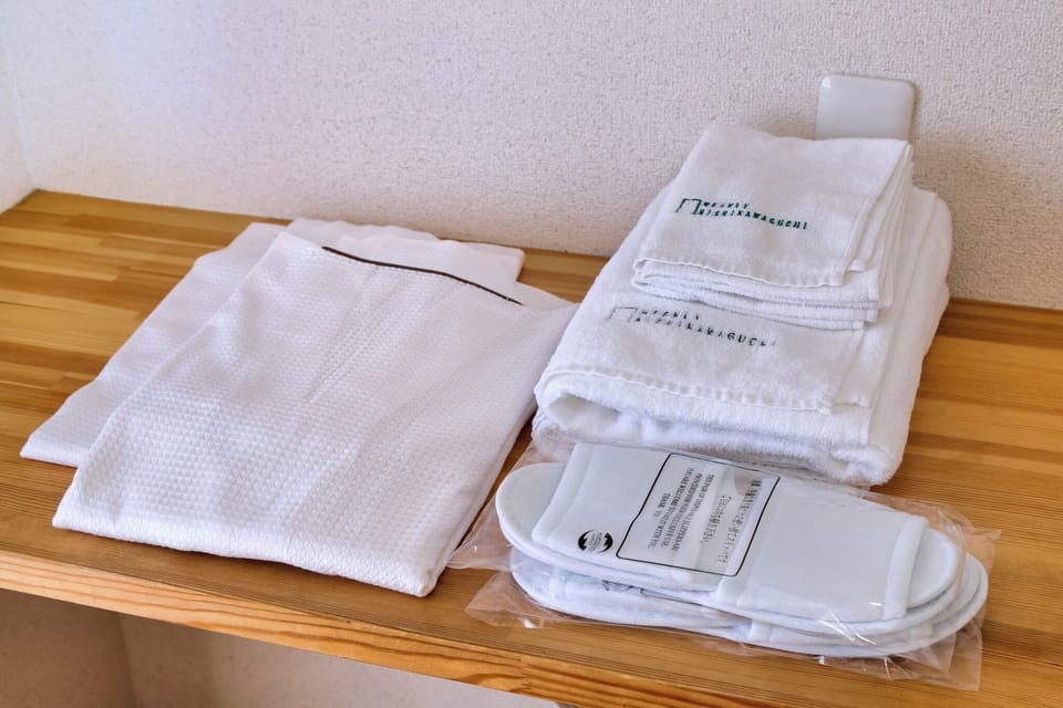 Bathroom amenities