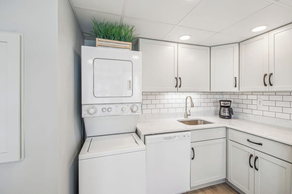 Floor Plan,Washer Dryer,