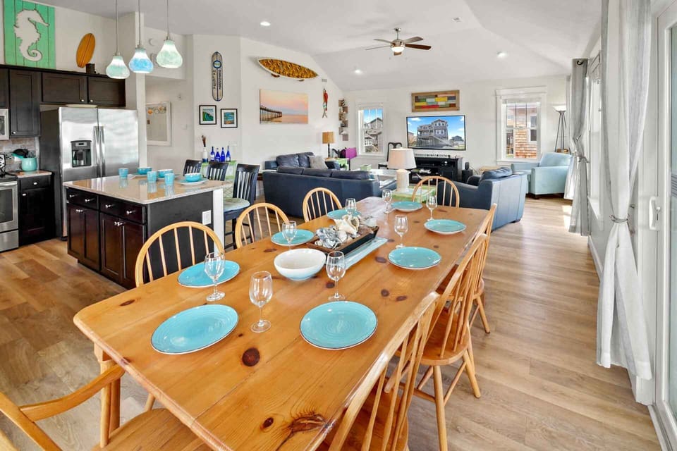 Surf-or-Sound-Realty-976-Bright-as-the-Sun-Dining-1