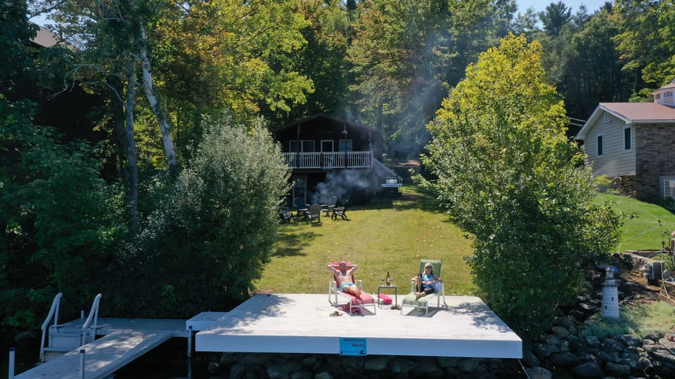 Sitting Deck
