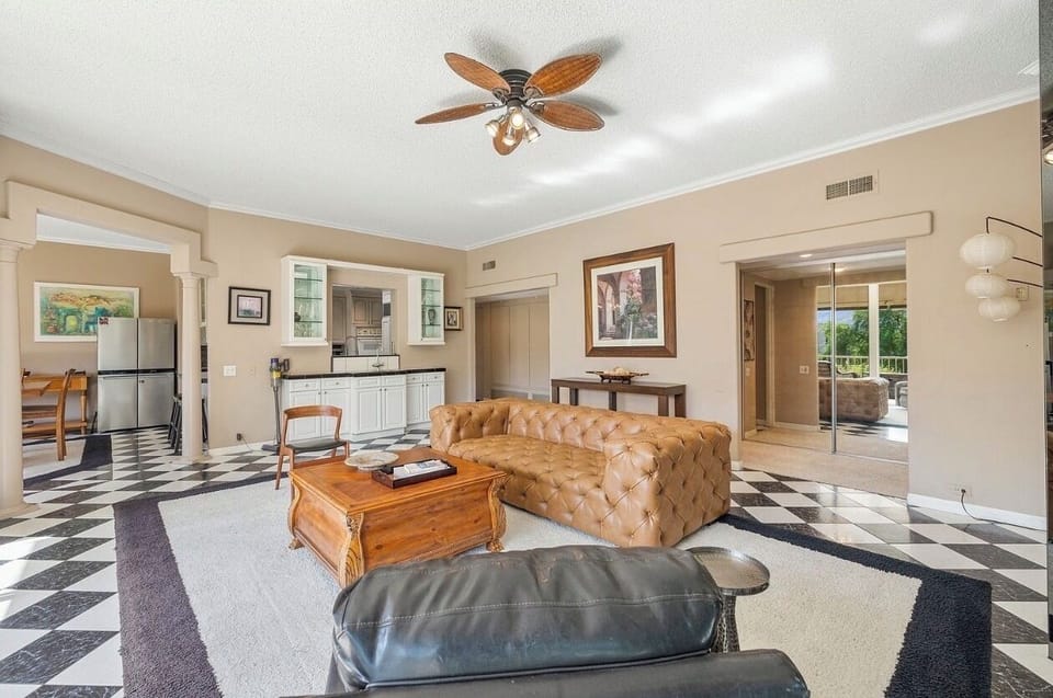 Living area