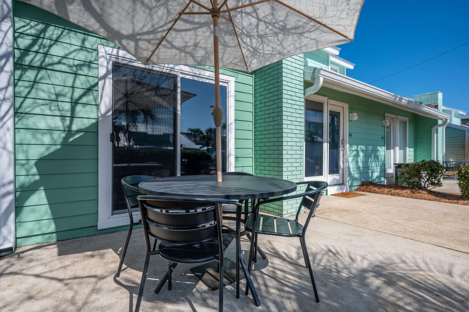 Outdoor patio