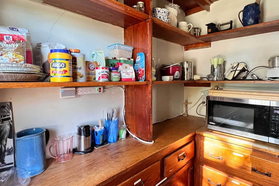 Butler's Pantry