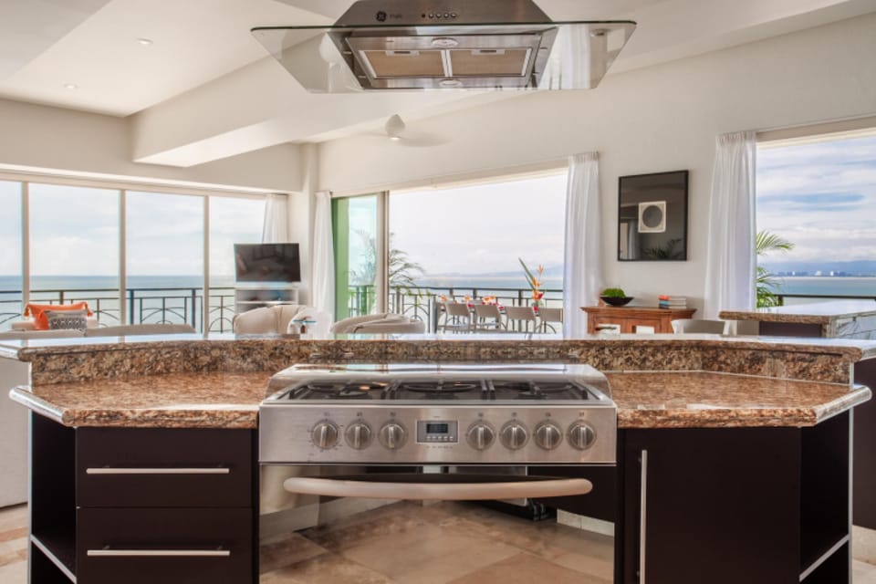 Condo - Image 19