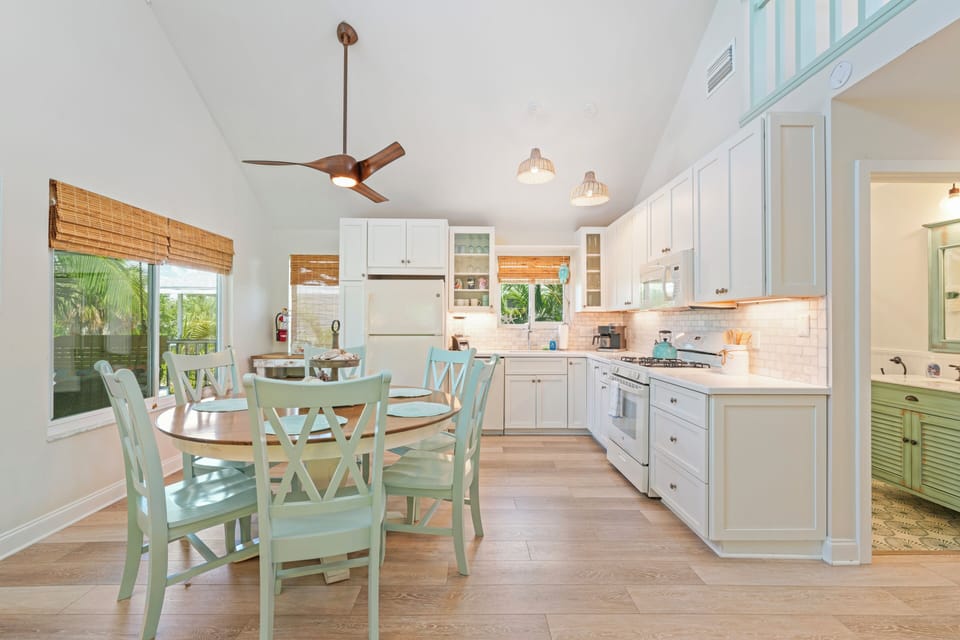 Dining /Kitchen Area 