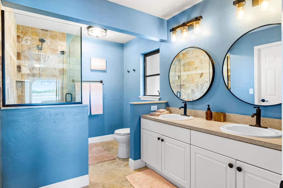 Master Bath
