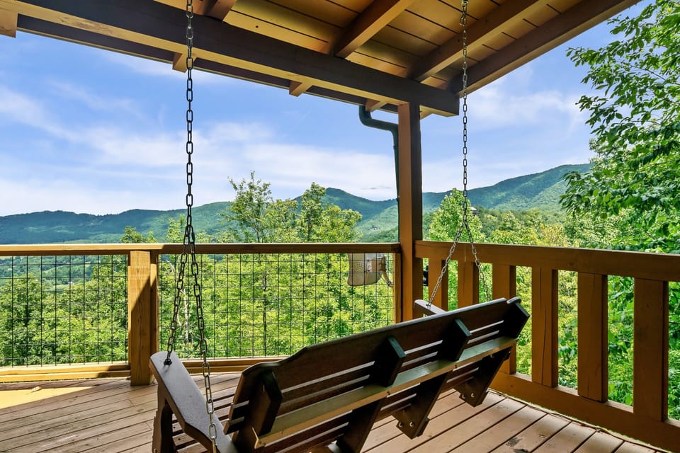 Swing with a view of wares valley and 50-mile range.