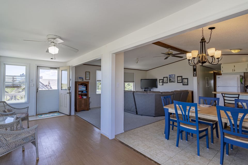 Spacious entry is convenient to the living areas