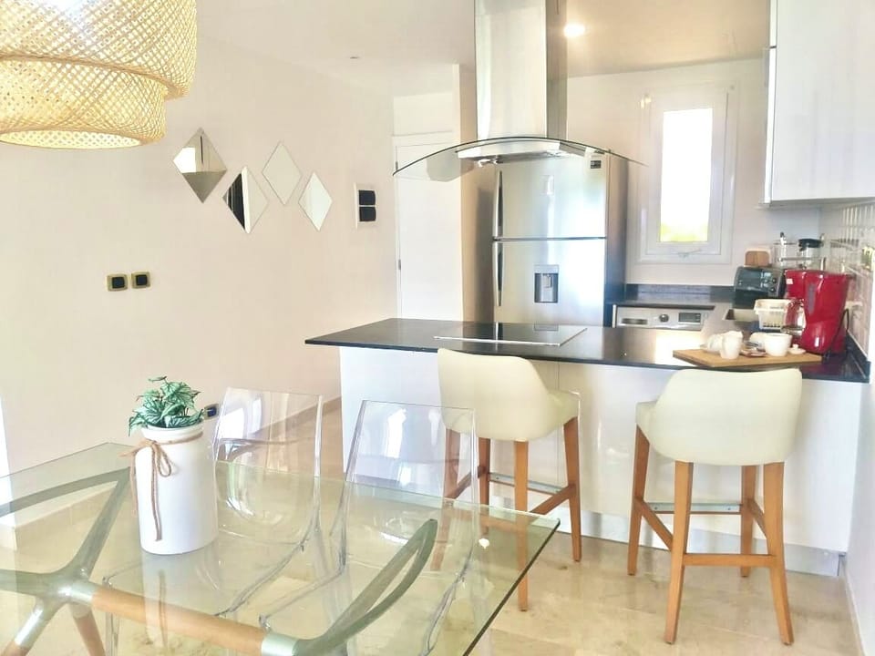 Condo, 2 Bedrooms, Accessible, Smoking | Private kitchen