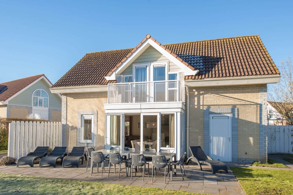 Villa | Outdoor dining