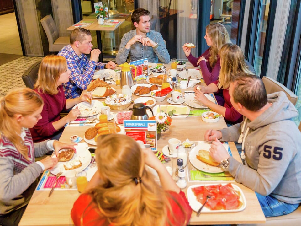 House | Dining