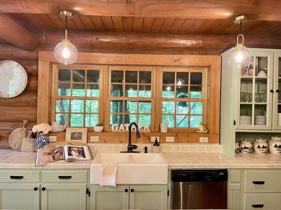 Fully stocked kitchen.
