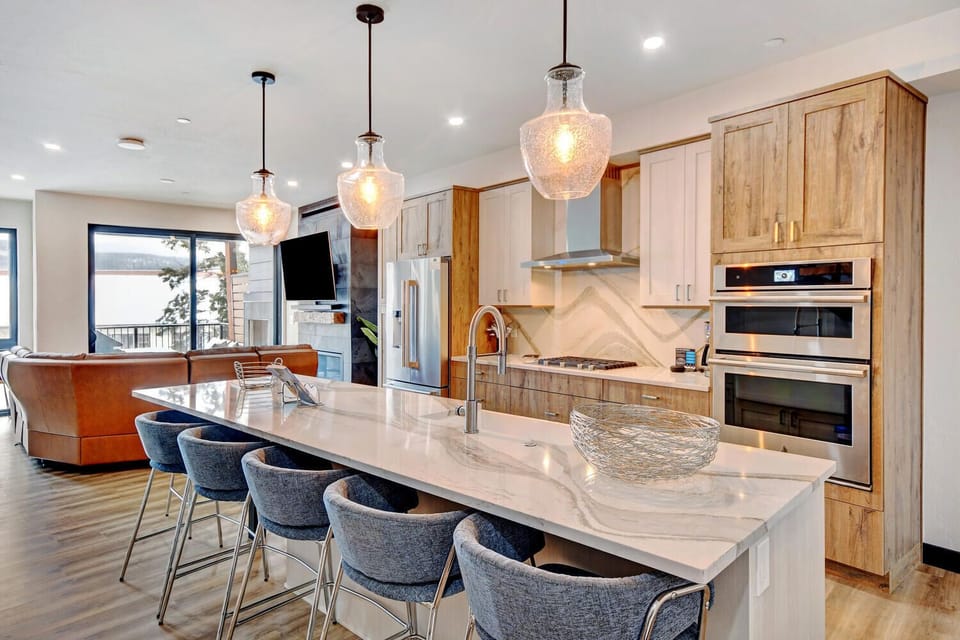 Luxurious Kitchen