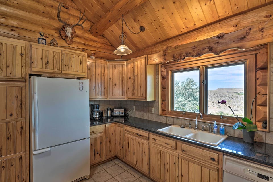 Kitchen | Drip Coffee Maker