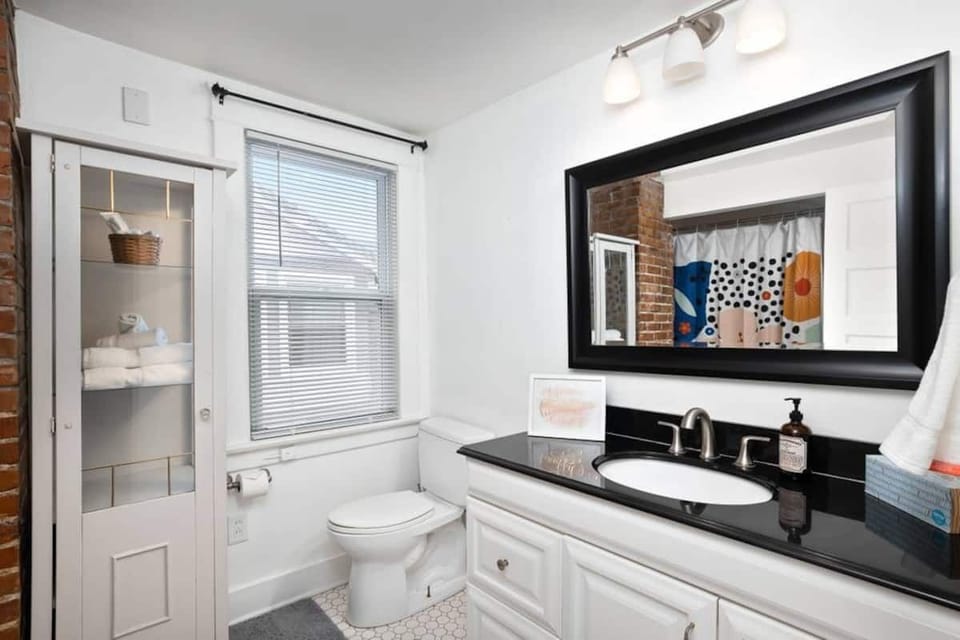 Upstairs Bathroom