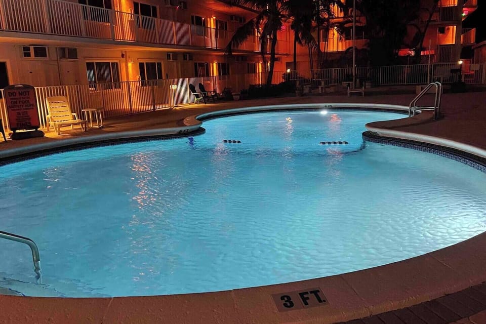 The pool at night.