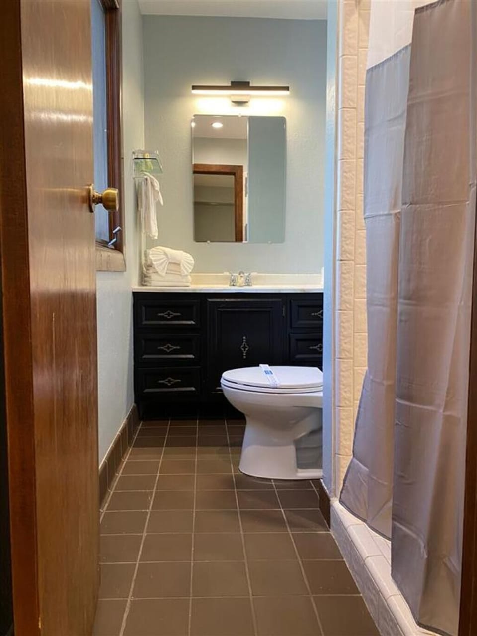The Mammoth Inn, Two Queen Suite  image 7