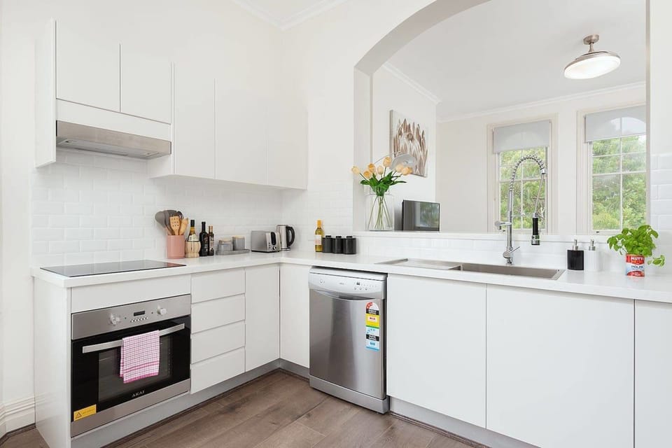 House | Private kitchen | Electric kettle, toaster