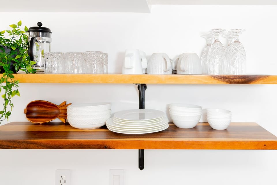 Mikasa dinnerware and French coffee press in addition to drip coffee maker!