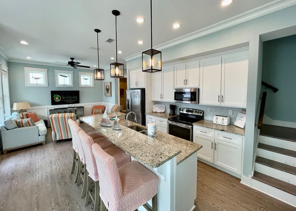 Tortuga Sunset, Gulf Shores, Alabama. 2 Bedroom 2 Bathroom, sleeps 8.