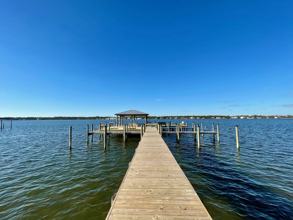 Tortuga Daybreak, Gulf Shores, Alabama. 2 Bedroom 2 Bathroom, sleeps 8.