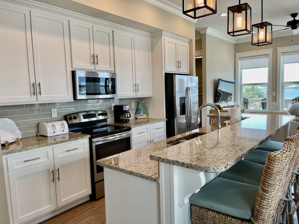 Tortuga Daybreak, Gulf Shores, Alabama. 2 Bedroom 2 Bathroom, sleeps 8.