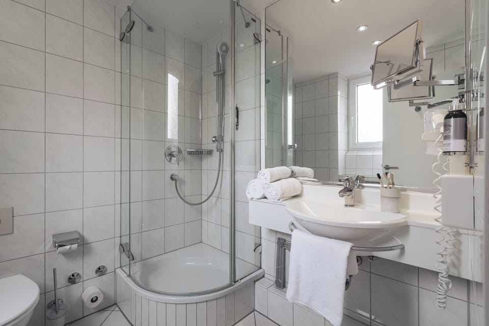 Hair dryer, towels
