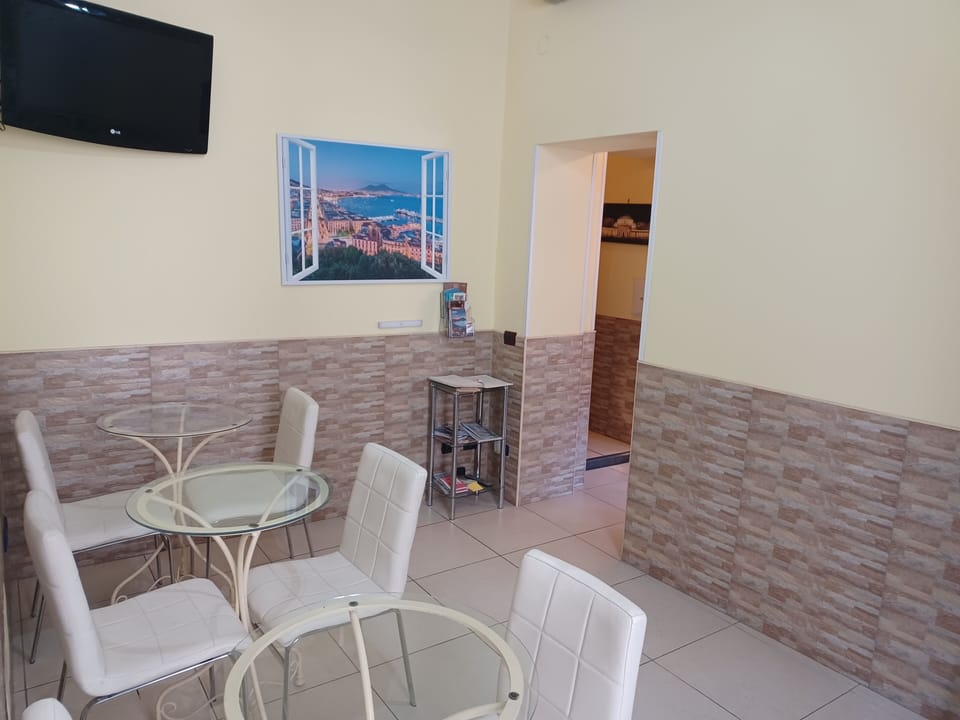 Double Room | Living area | 19-inch LED TV with digital channels