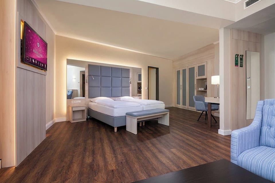 Minibar, in-room safe, desk, blackout drapes
