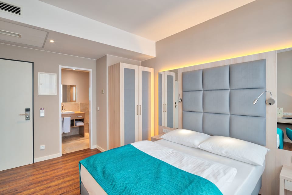 Minibar, in-room safe, desk, blackout drapes