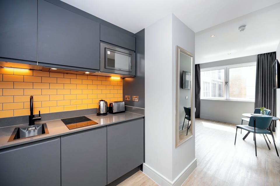 Executive Studio | Private kitchen | Stovetop