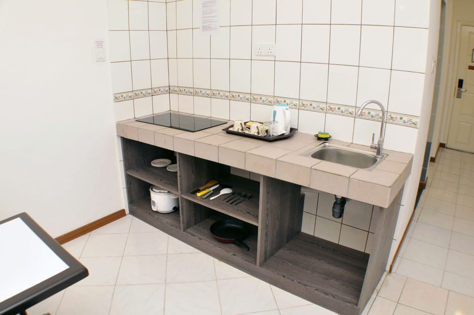 Studio Twin | Private kitchen | Electric kettle