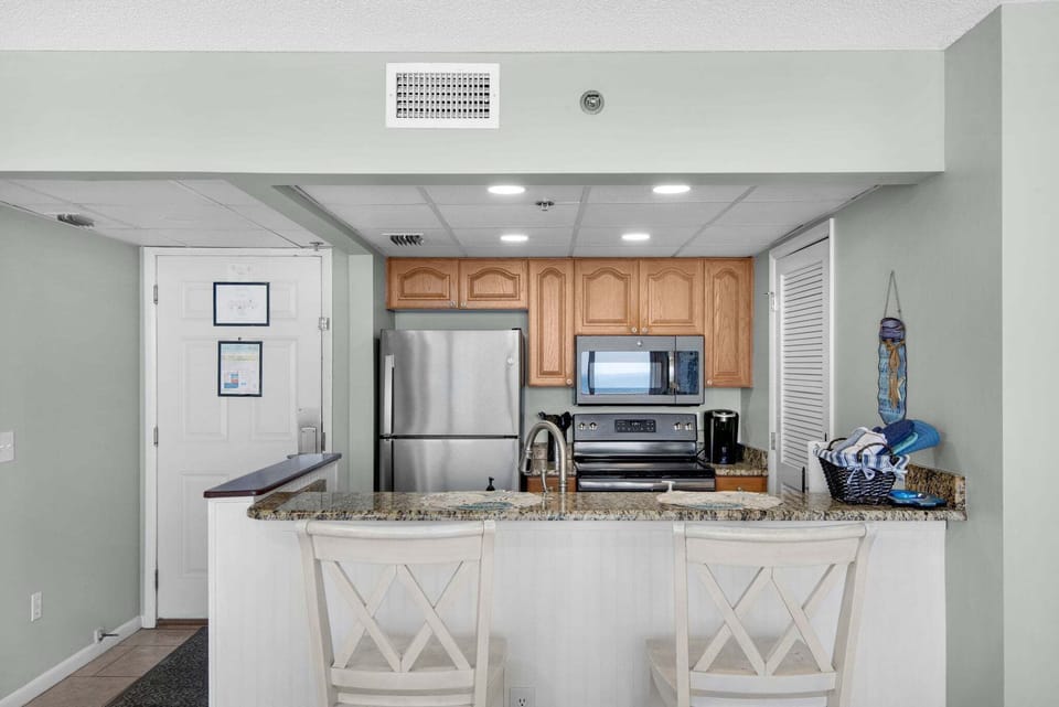 Breakfast bar