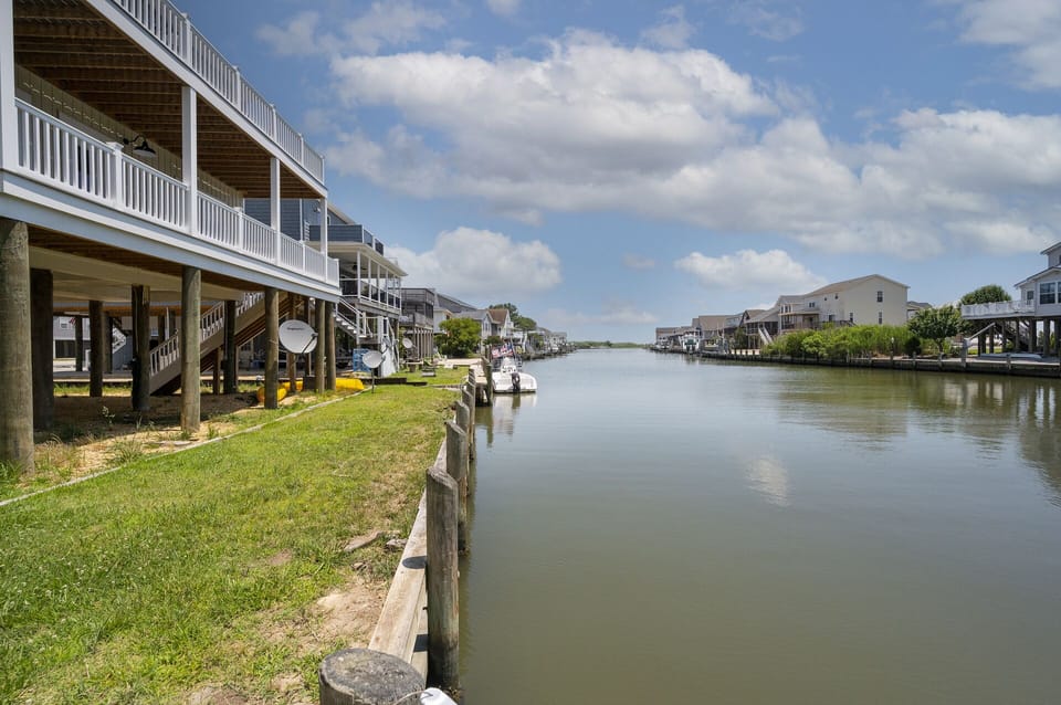 Ladder makes Kayak launching much easier!