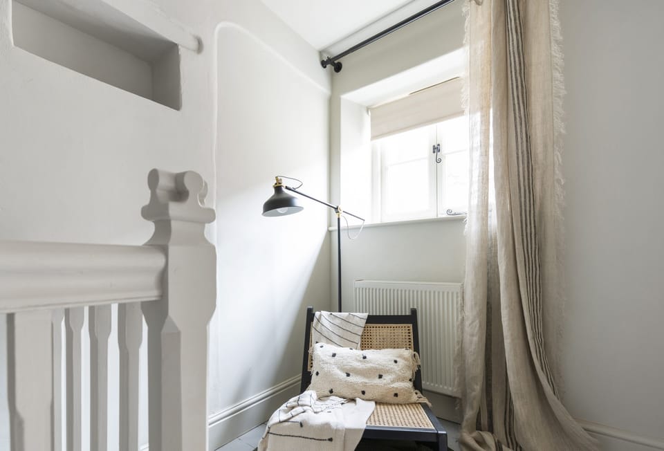 Round House Cottage, Castle Carey, Somerset: A quiet spot on the landing