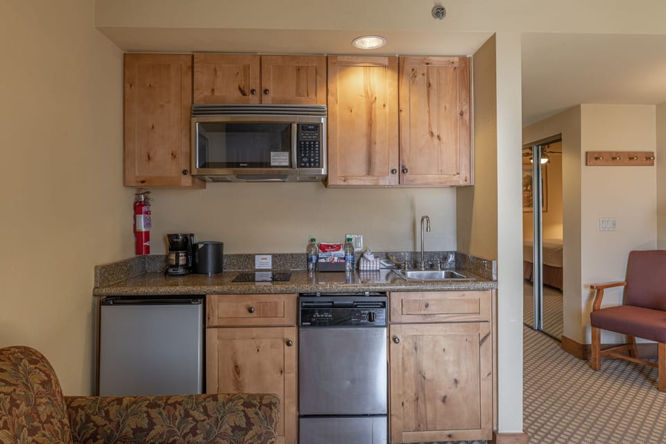 Chair, Furniture, Indoors, Oven, Room