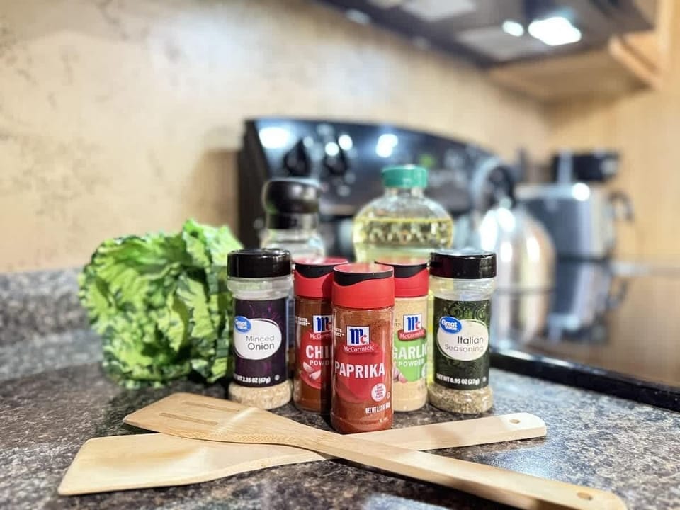 Basic spices for your cooking needs.