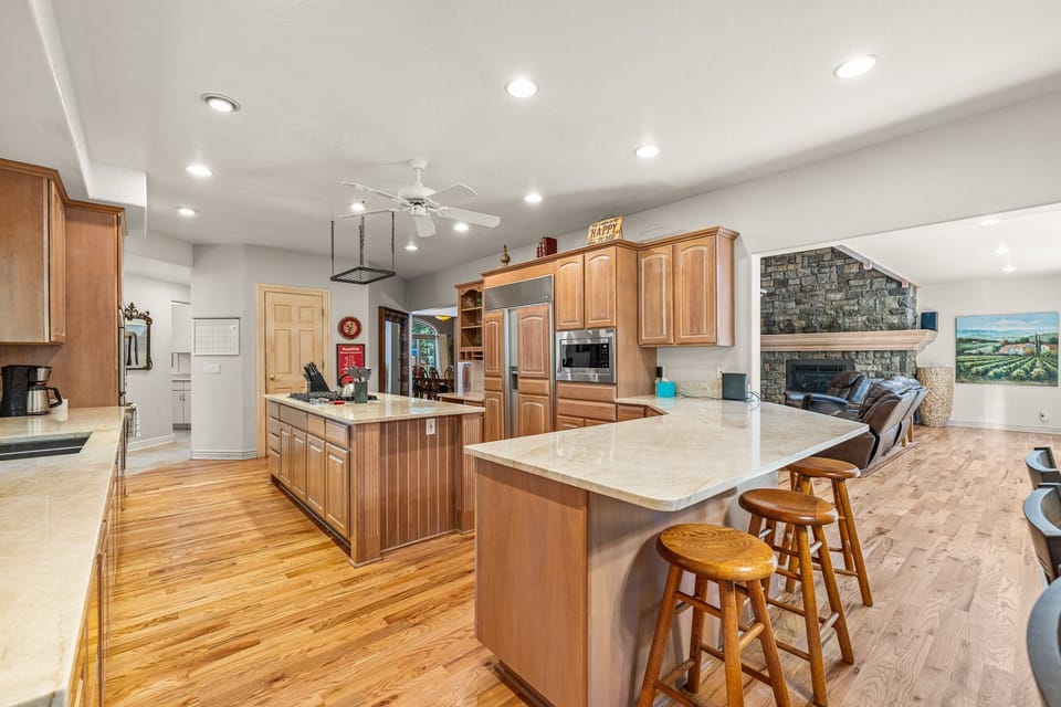 Kitchen - main level