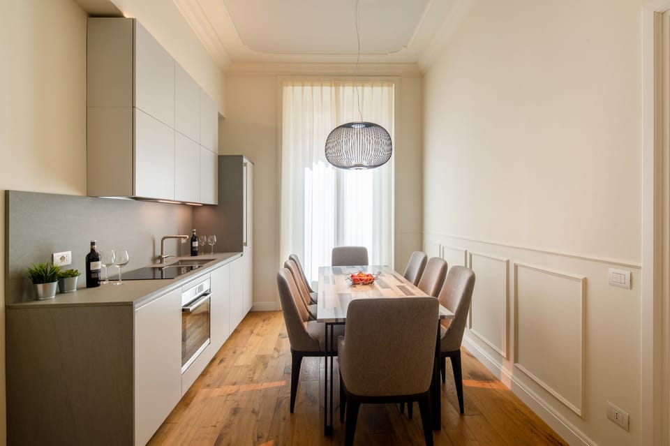 Luxury Apartment, 3 Bedrooms | Private kitchen | Fridge, oven, stovetop, dishwasher