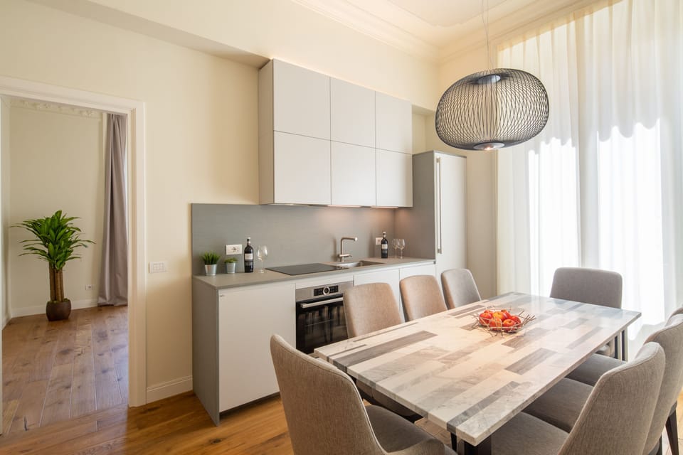 Luxury Apartment, 3 Bedrooms | Private kitchen | Fridge, oven, stovetop, dishwasher