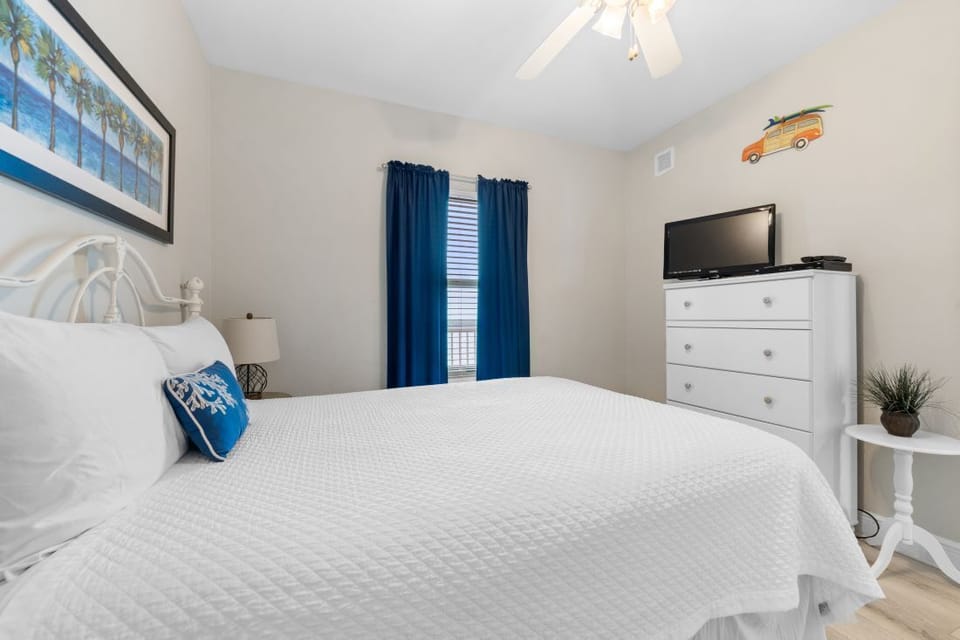 Crystal Tower 1108 Bedroom 2 with Queen Bed