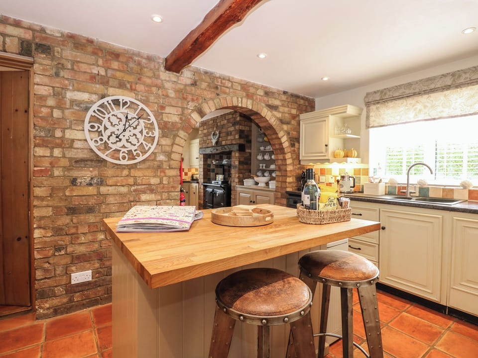Fridge, microwave, dishwasher, electric kettle