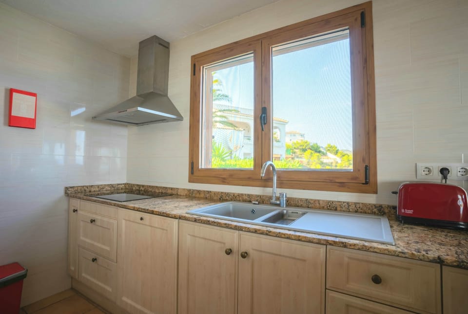 Breizas House Kitchen (1)