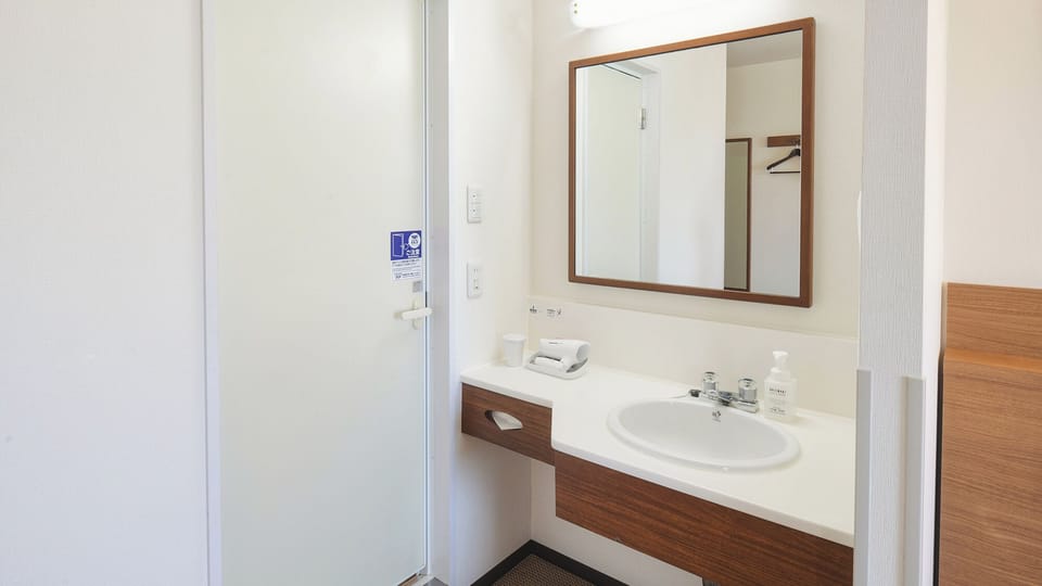 Desk, soundproofing, iron/ironing board (on request), WiFi (free)
