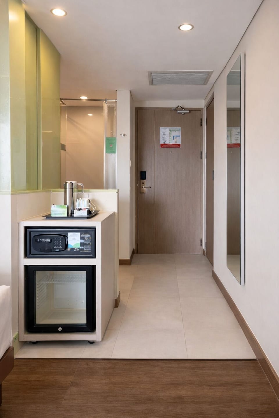 ION Room | Minibar