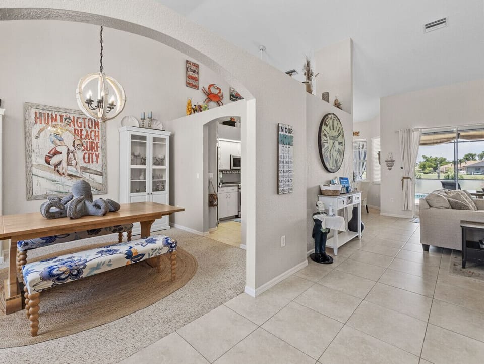 Entry way