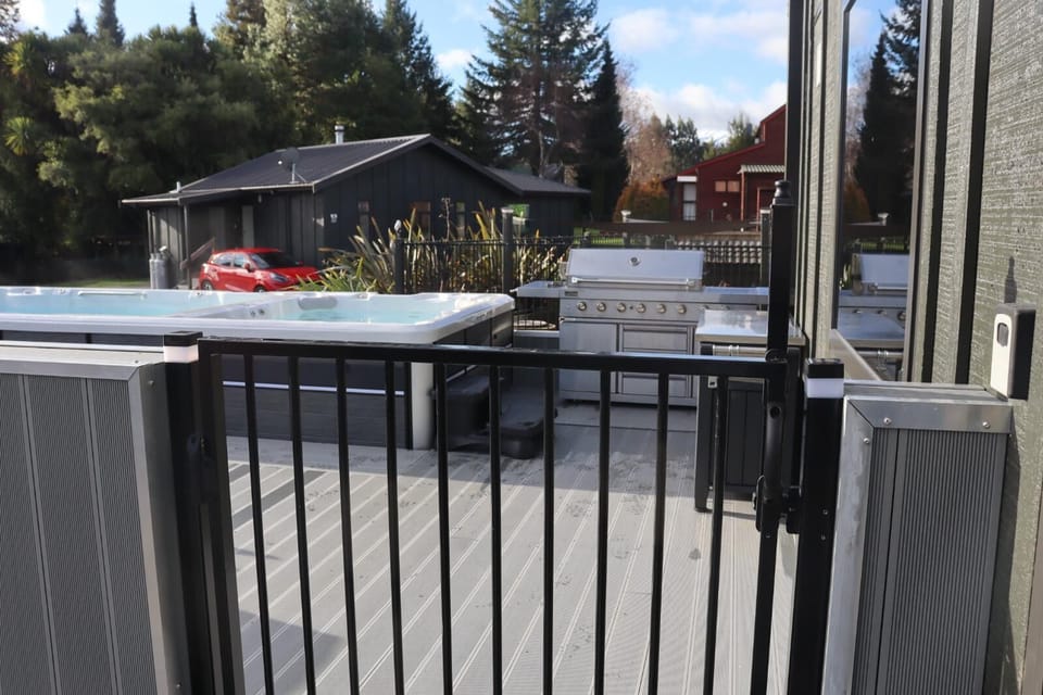 Pool area fully gated 