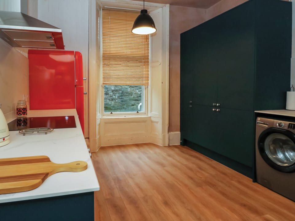 Fridge, dishwasher, electric kettle, toaster