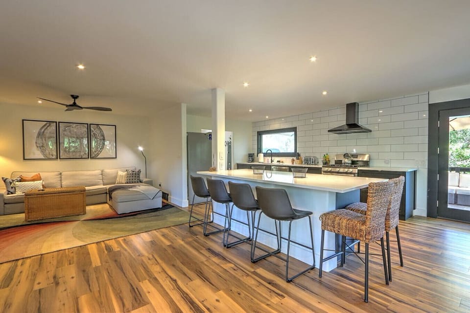 Open concept, living and kitchen space