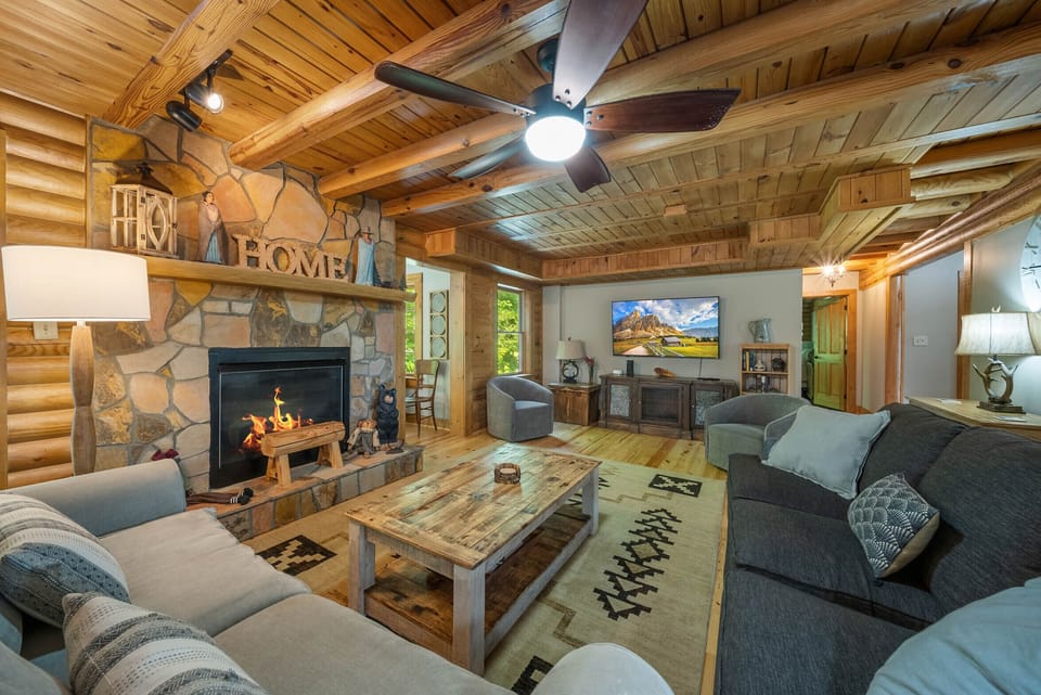 Welcome to Mountainside Lodge!